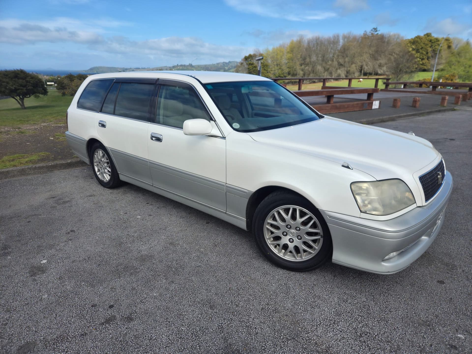 2000 Toyota Crown Estate