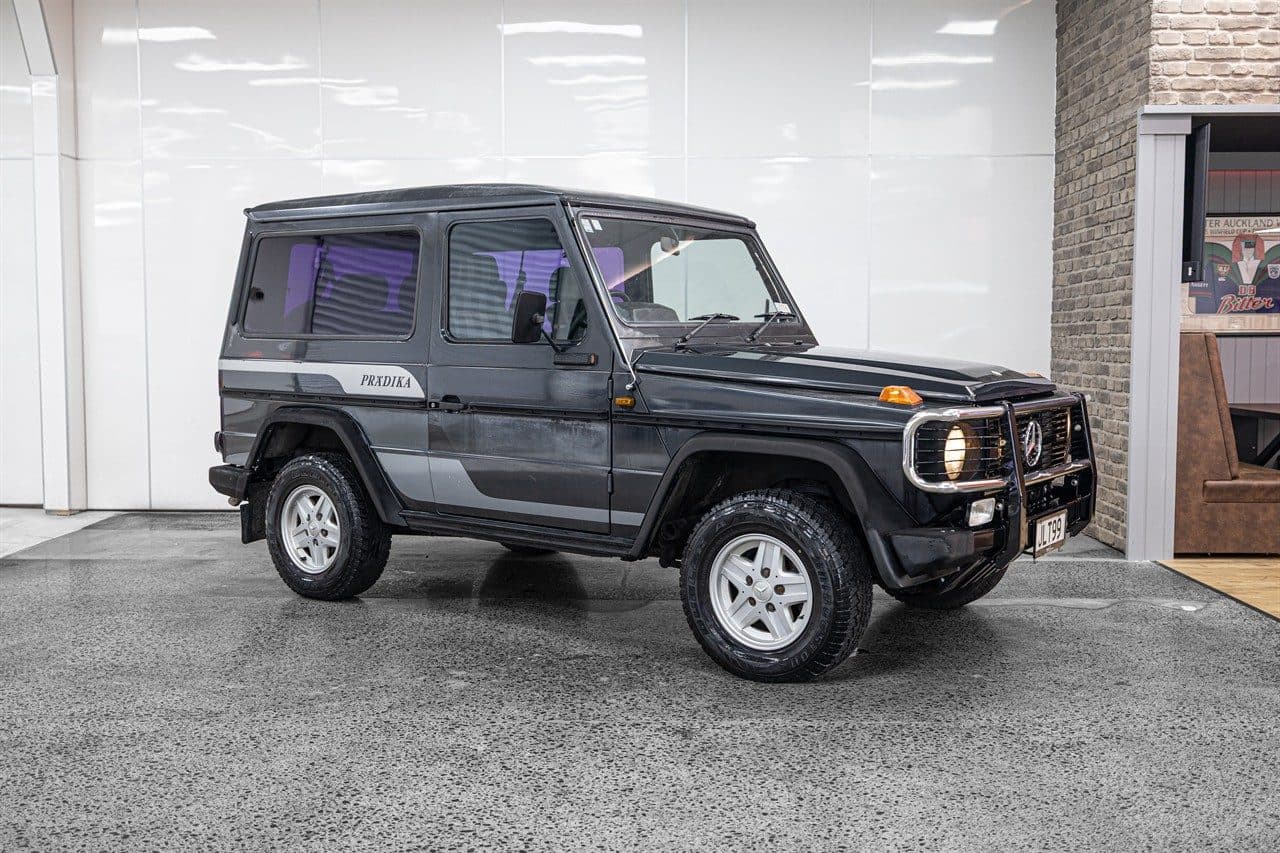 1990 Mercedes-Benz 230 GE GE