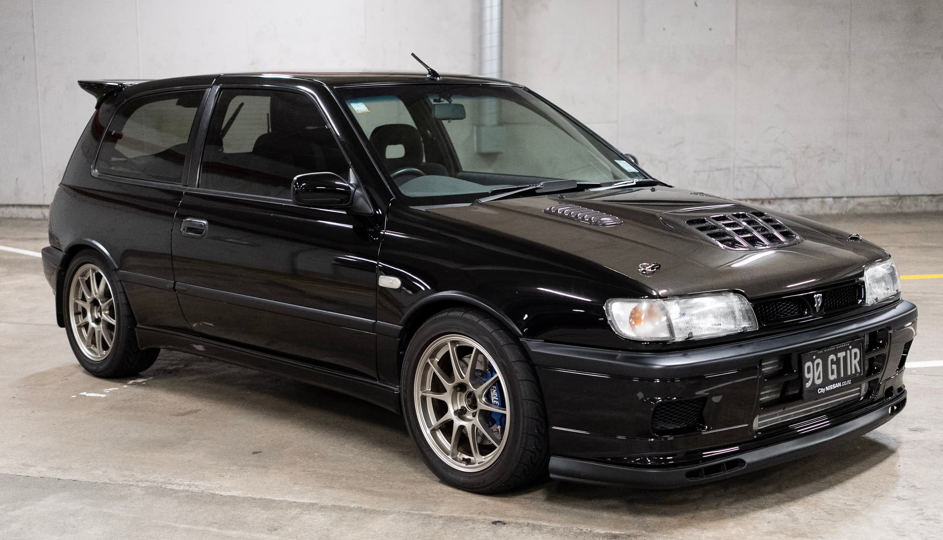 Nissan Pulsar GTi-R