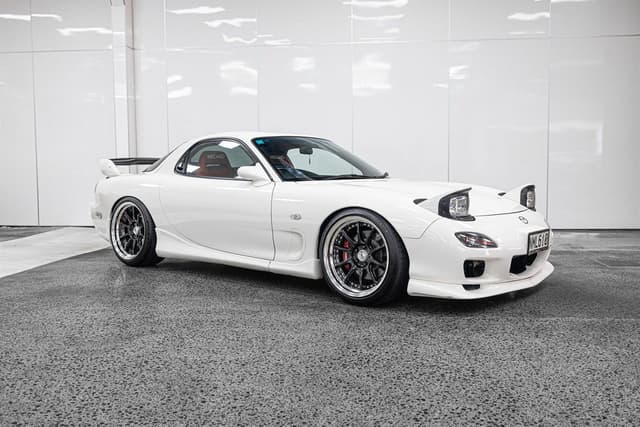 2000 Mazda RX7