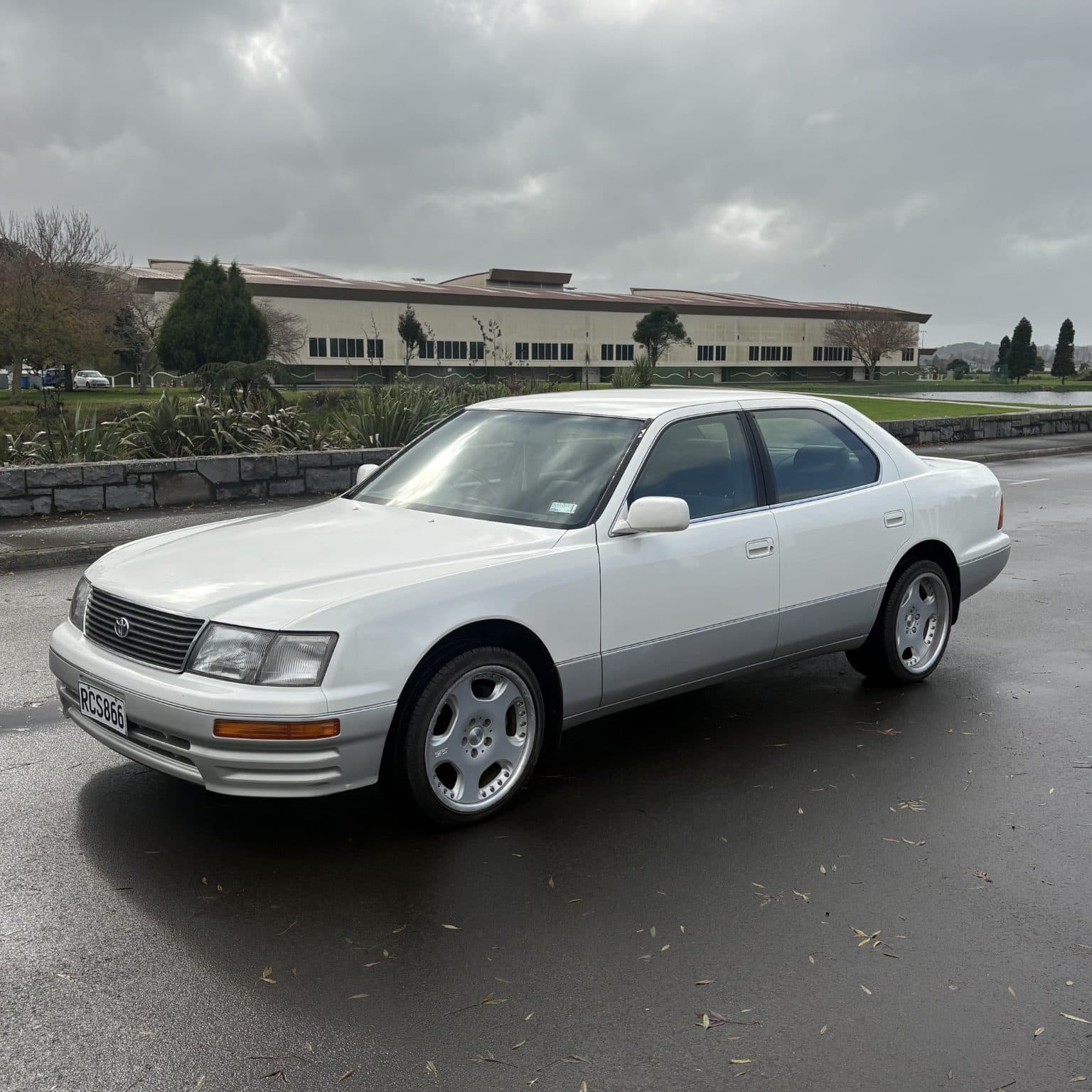1997 Toyota Celsior UCF20
