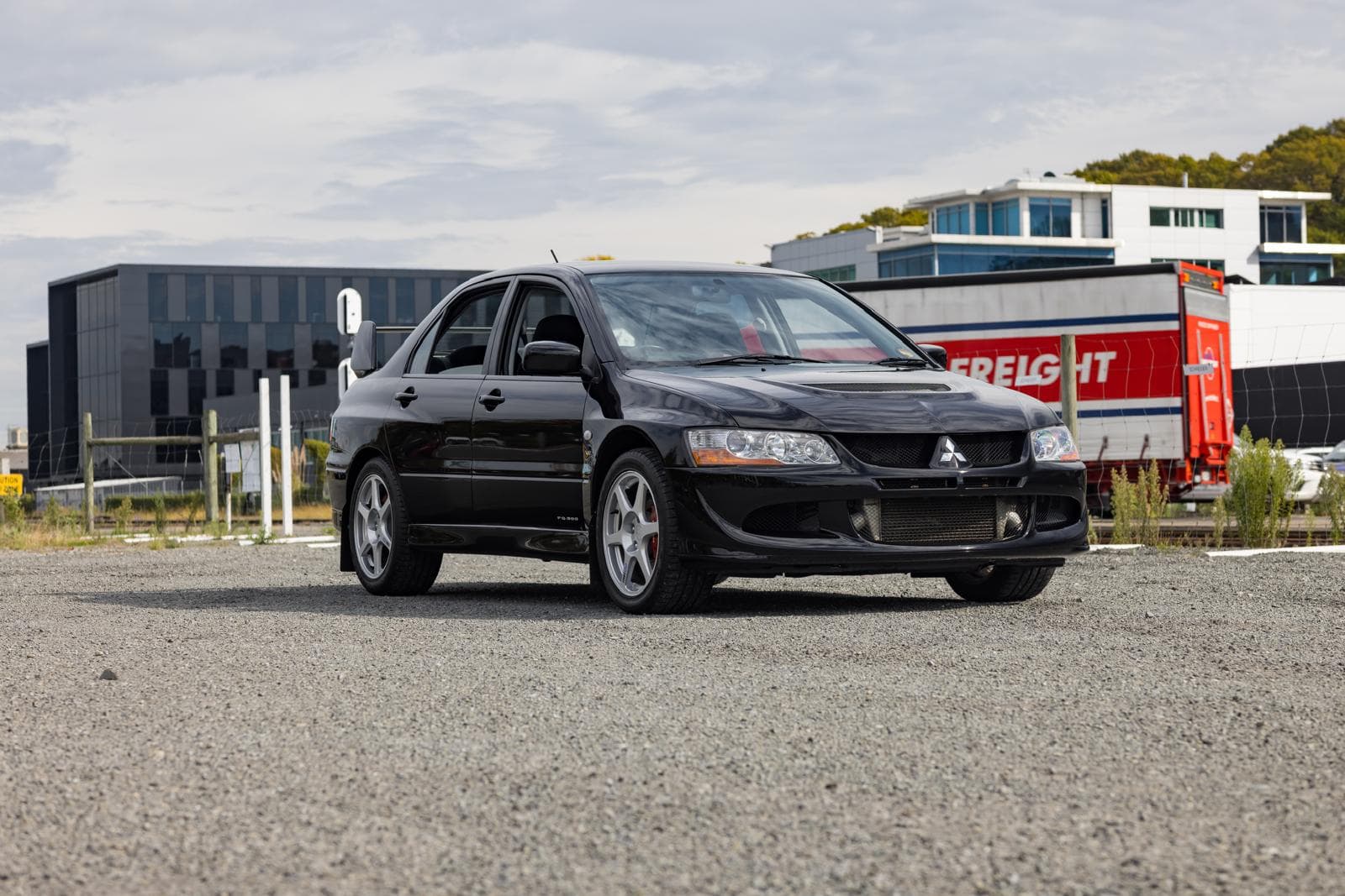 2004 Mitsubishi Lancer Evolution 8 FQ-300