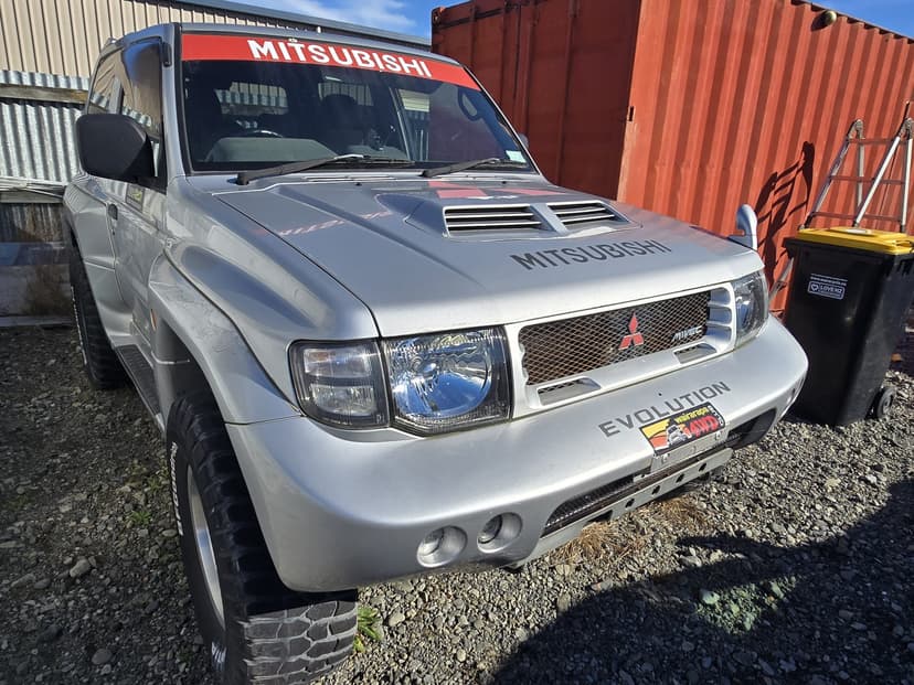 1998 Mitsubishi Pajero Evolution