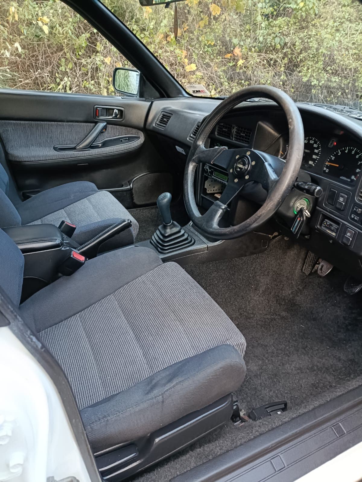 Subaru Legacy RS Turbo (BC5) — photo 5 of 14