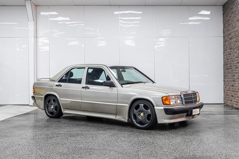Mercedes-Benz 190E