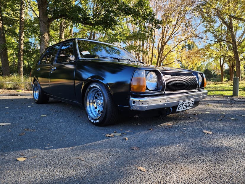 1982 Mazda 323