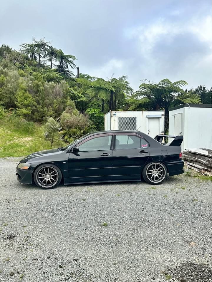 2001 Mitsubishi Evo 7