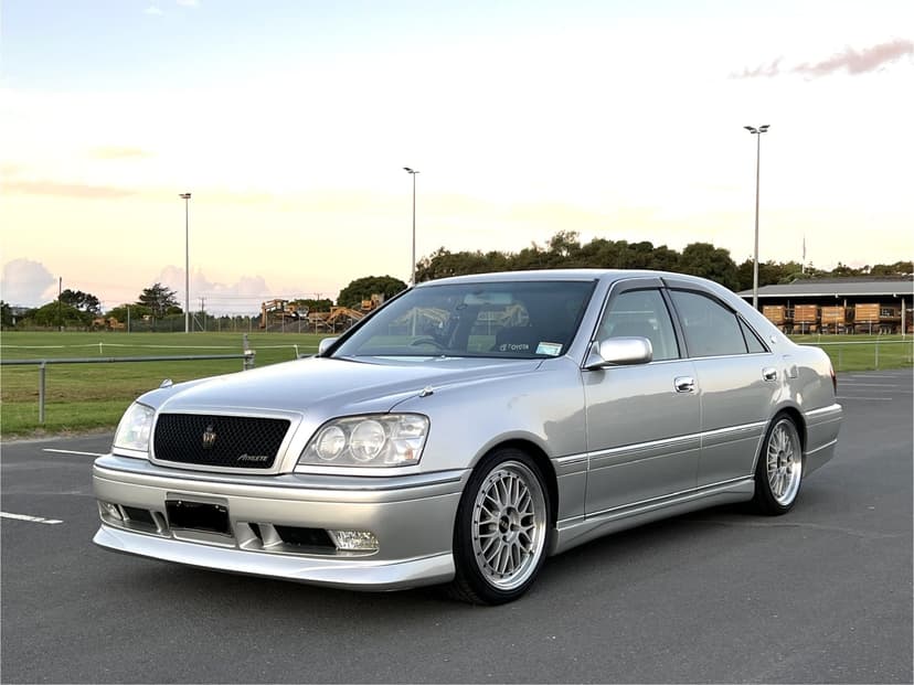 2001 Toyota Crown Athlete VX