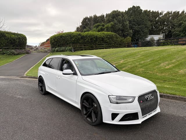 2014 Audi RS4 Avant B8