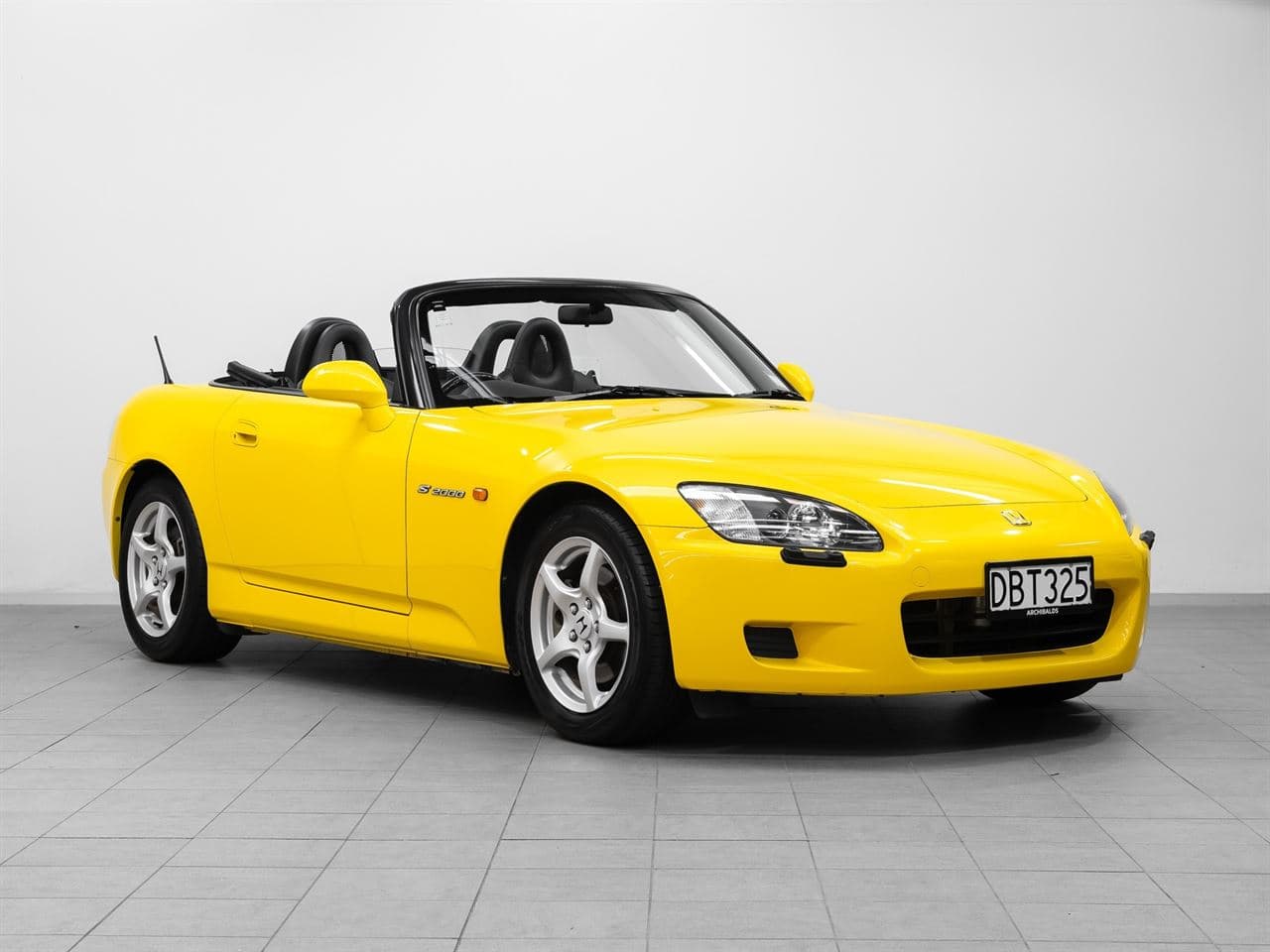 2001 Honda S2000 ROADSTAR