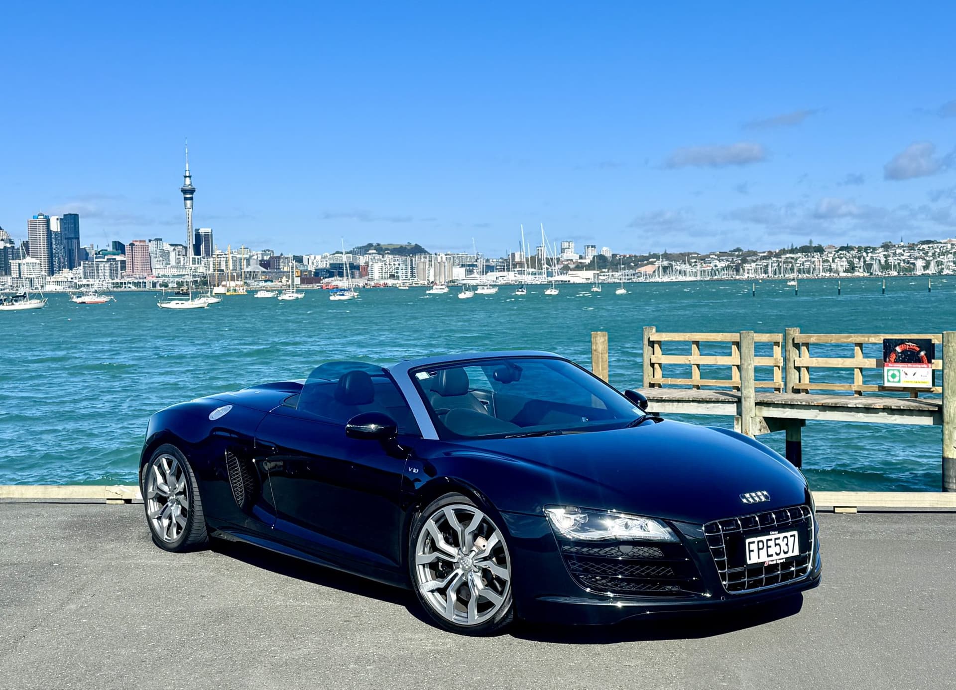 2010 Audi R8 Spyder R SPYDER 5.2 R TRONIC