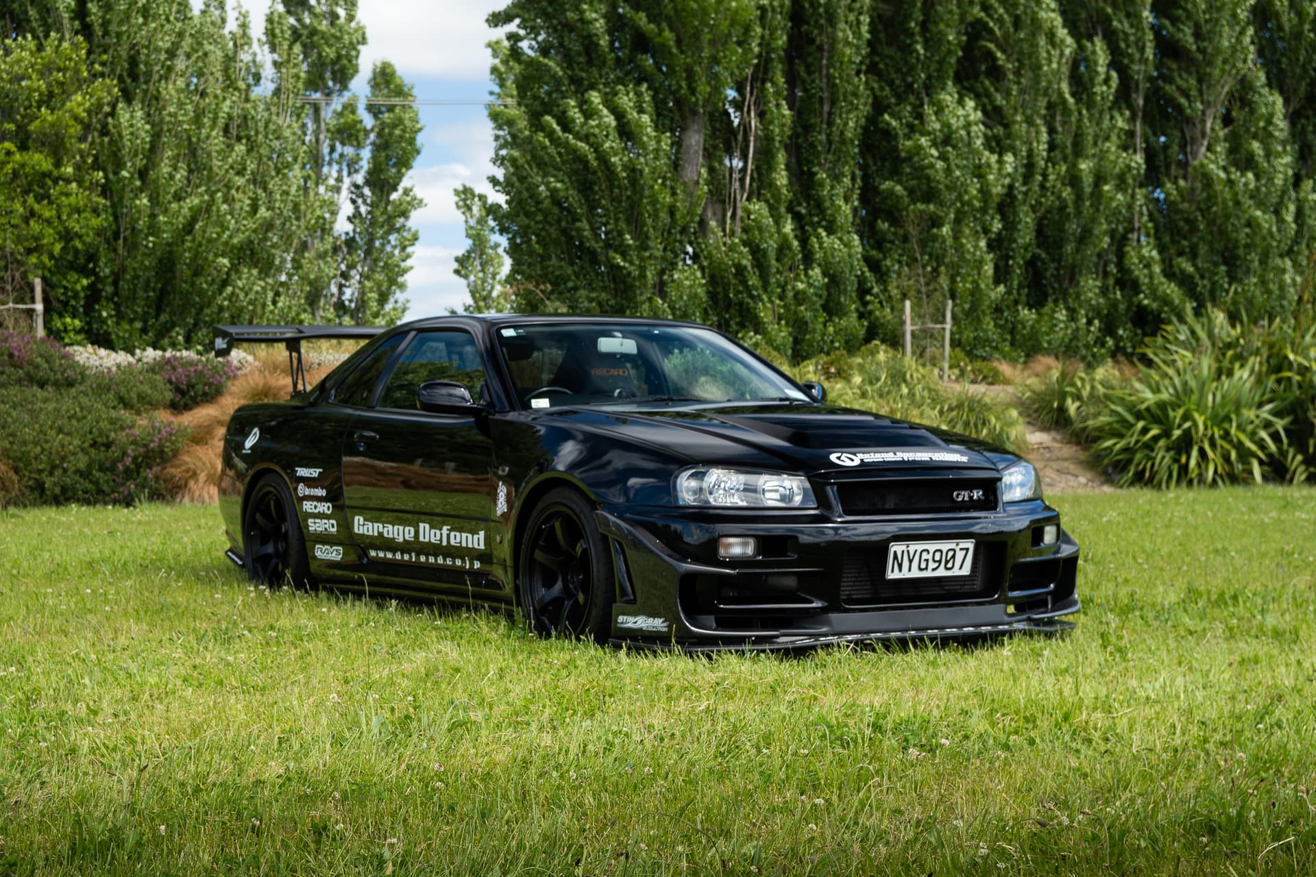 1999 Nissan Skyline R34 GTR (Garage Defend) GTR