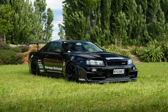 1999 Nissan Skyline R34 GTR (Garage Defend) GTR