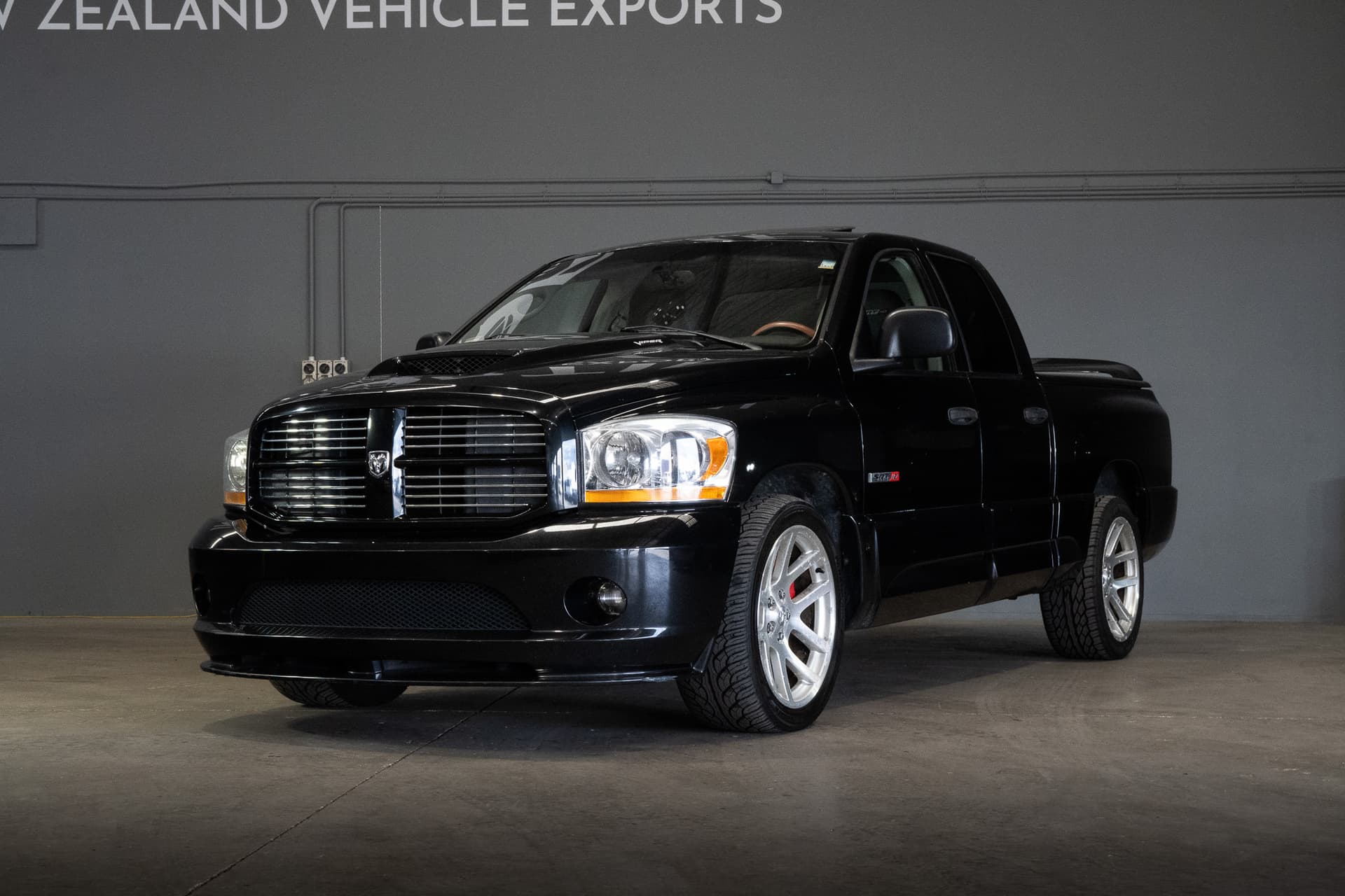 2006 Dodge Ram SRT10 (Black) SRT10