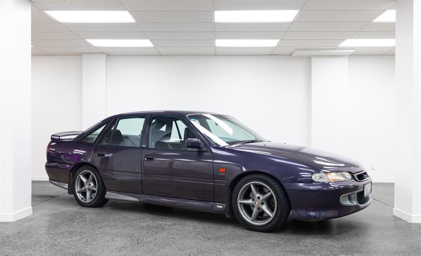 1995 Holden Commodore HSV SENATOR 215 HSV SENATOR 215I