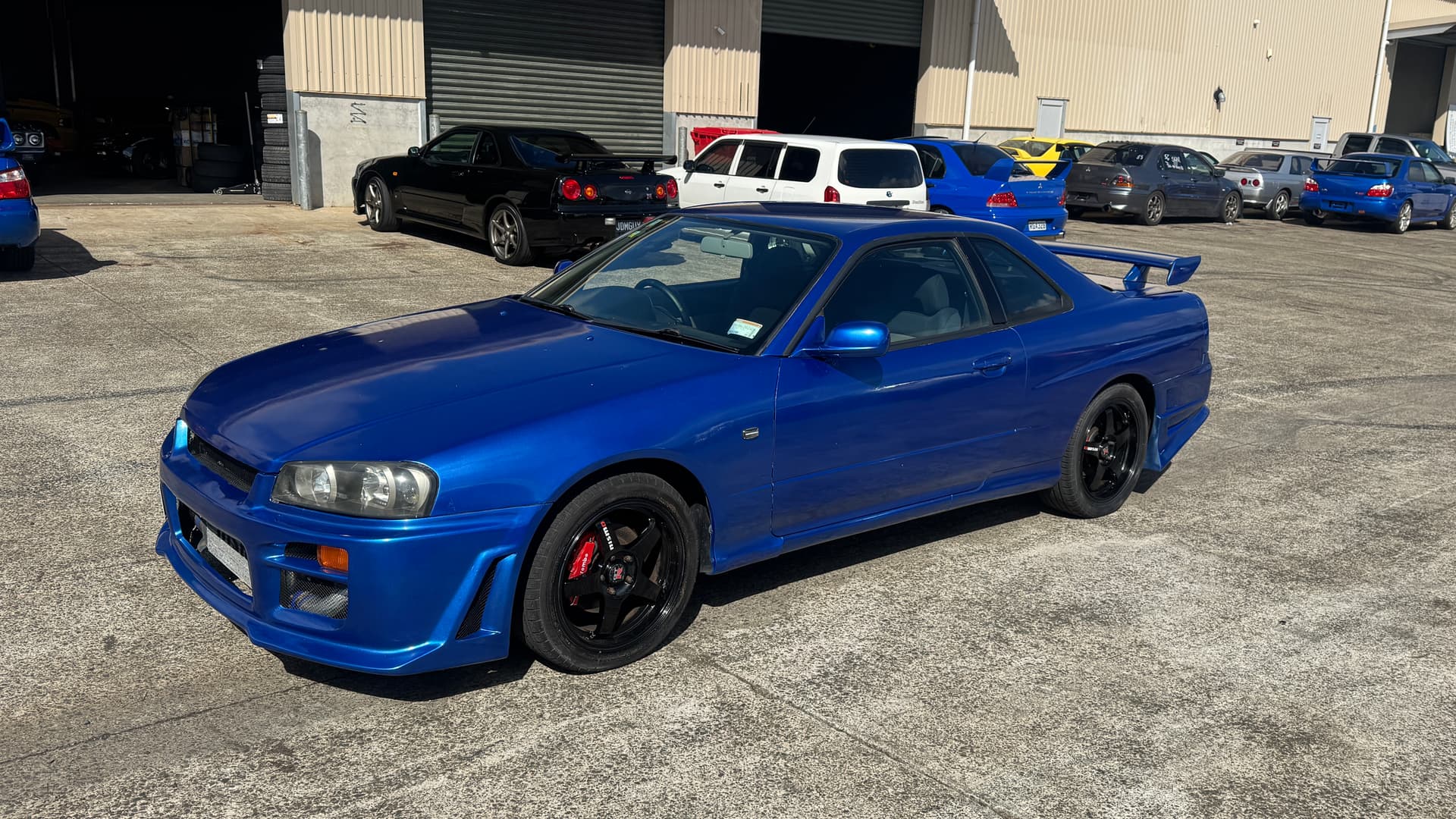 1998 Nissan Skyline GT - Bayside Blue ER34