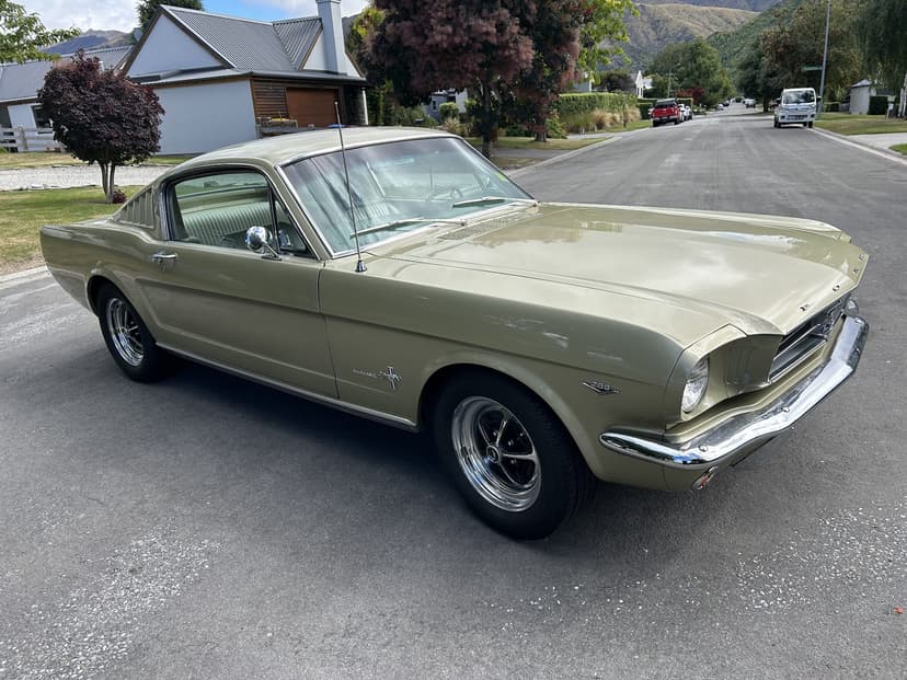 1965 Ford Mustang Fastback