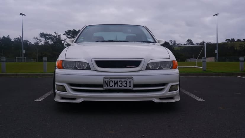 1999 Toyota Chaser TOU