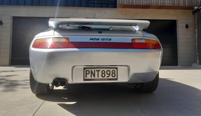 1995 Porsche 928 GTS