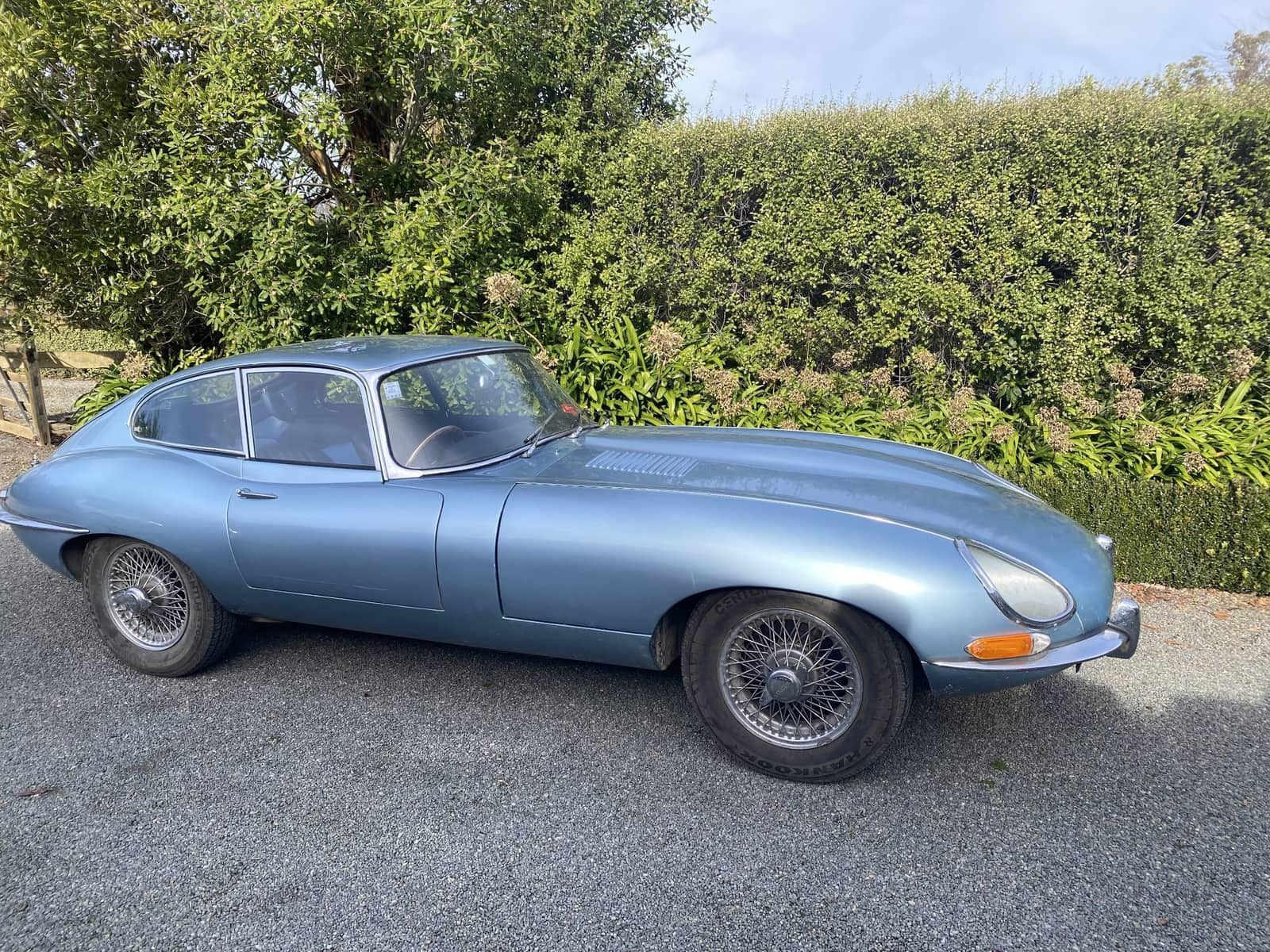 Jaguar E-Type Series 1 — a European classic prepared for shipping to the USA
