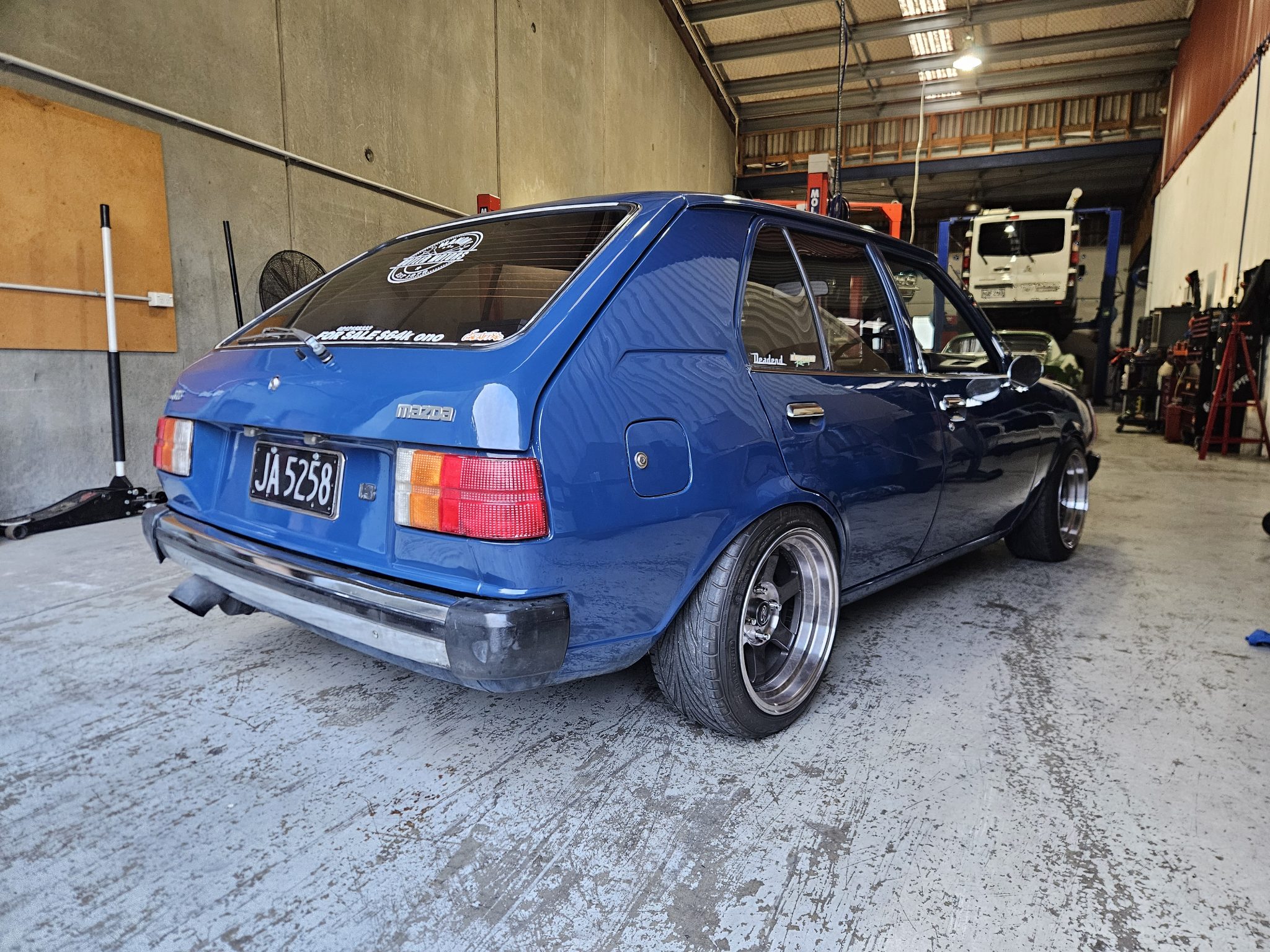 м 1978 Mazda 323 | Importify Cars