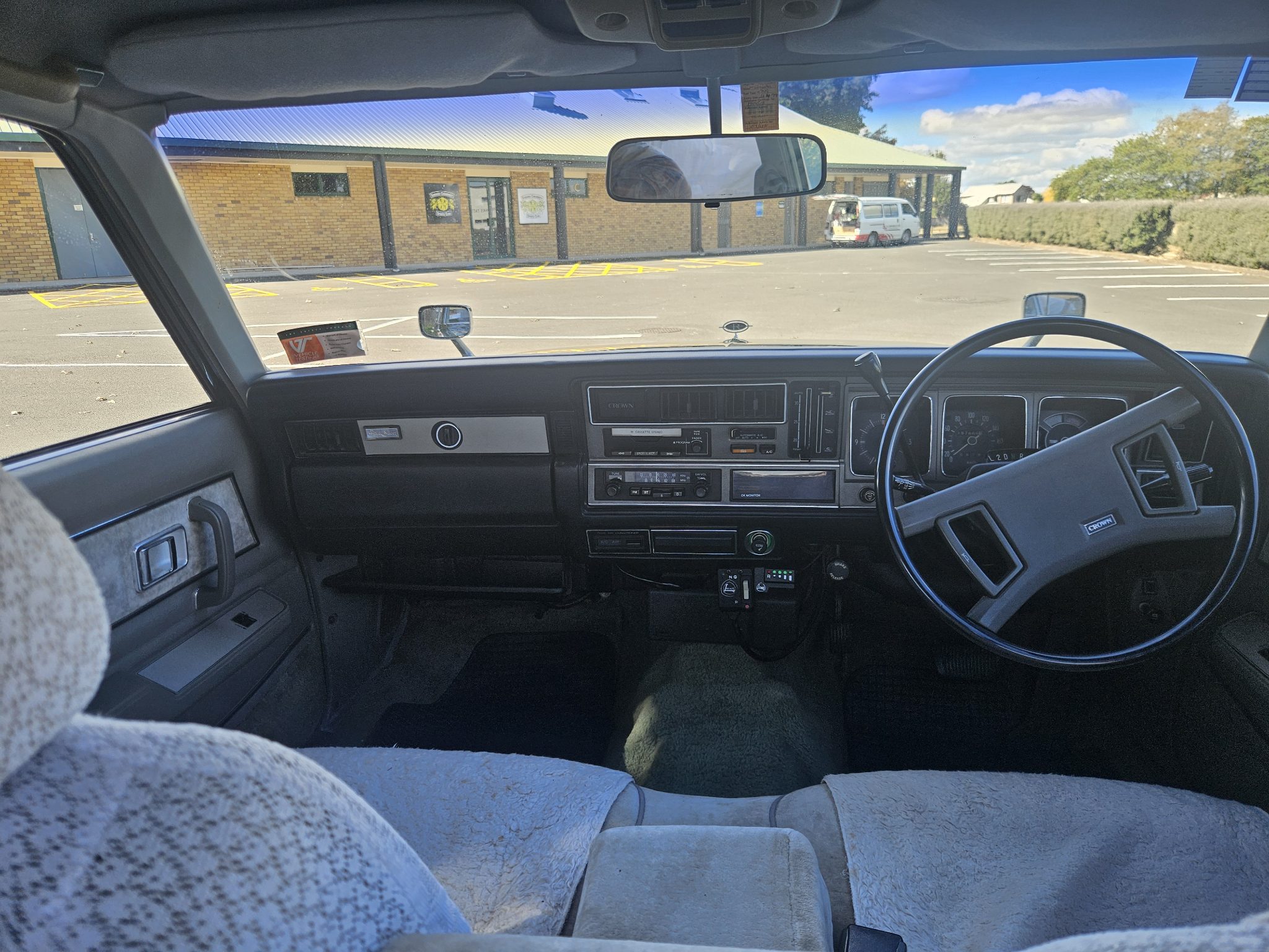 1978 Toyota Crown Royal saloon — Importify Cars