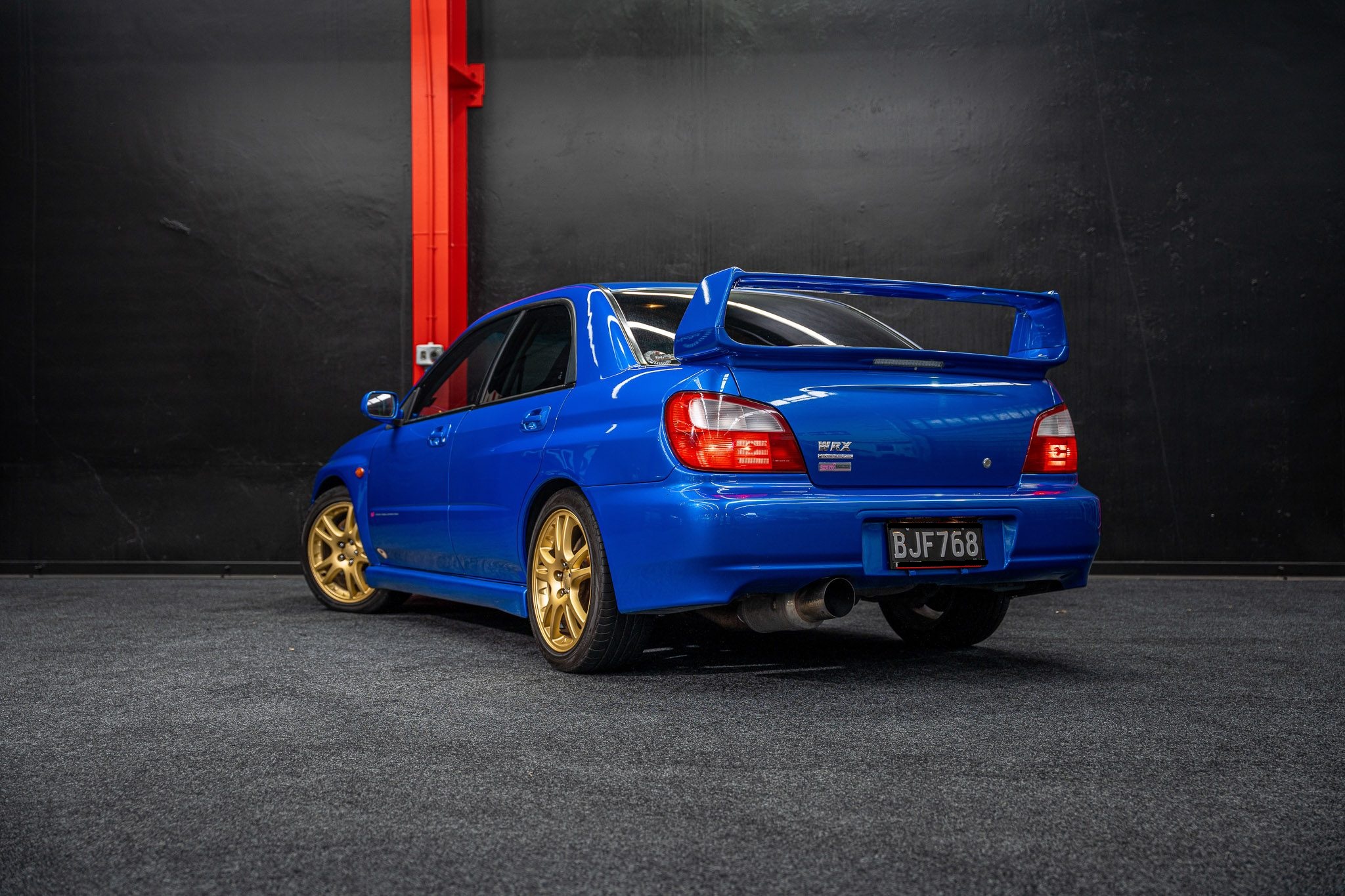 WRXページ 2001 Subaru Impreza WRX | V7 STI - 6SP Manual! WRX — Importify Cars